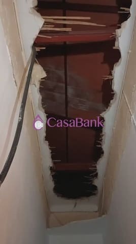8 soverom Villa til salgs i San Lorenzo, Córdoba by med garasje - € 220 000 (Ref: 9904863)