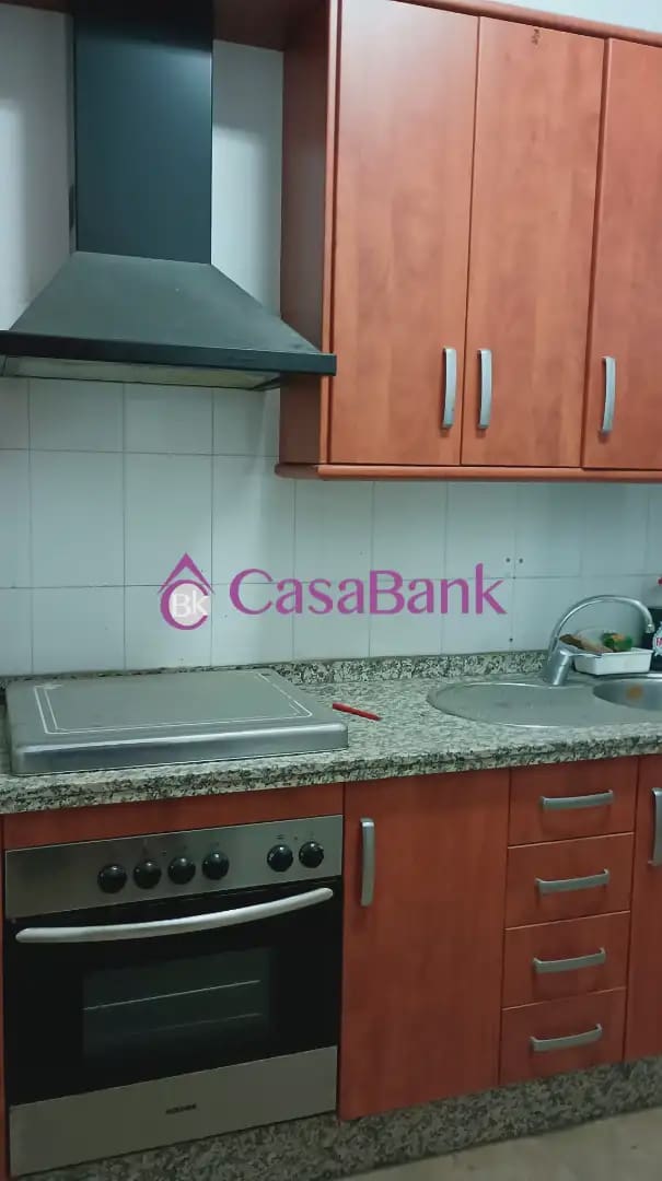 8 sypialnia Willa na sprzedaż w Miasto Kordoba z garażem - 220 000 € (Ref: 9904863)