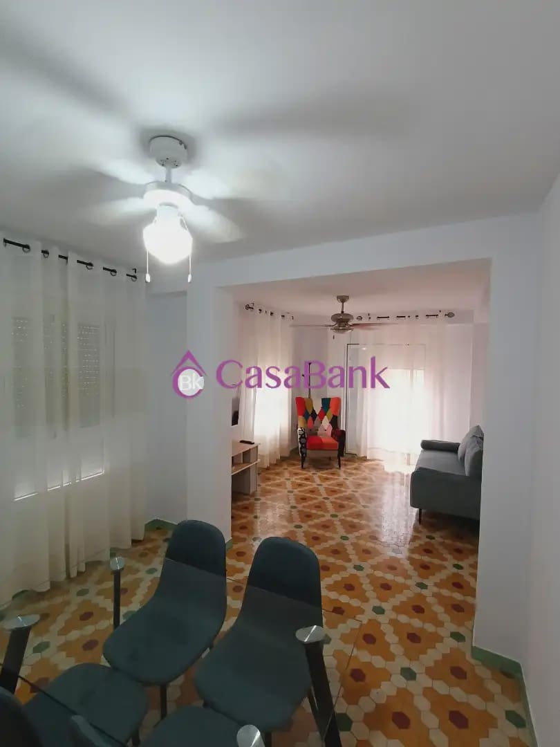 Piso de 3 habitaciones en Córdoba ciudad en venta - 175.000 € (Ref: 9904867)