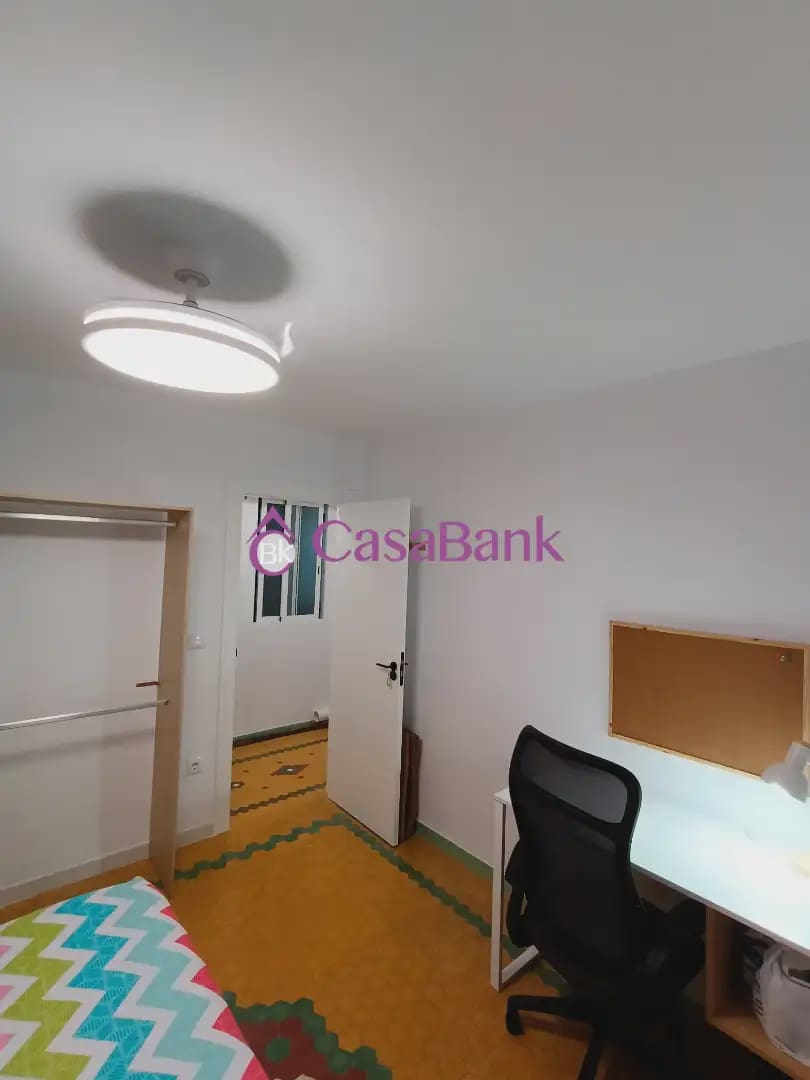 Piso de 3 habitaciones en Córdoba ciudad en venta - 175.000 € (Ref: 9904867)