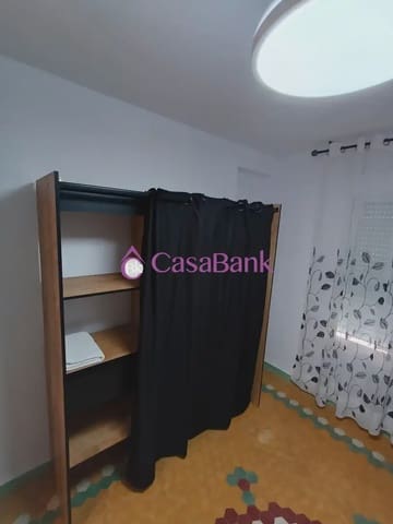 3 quarto Apartamento para venda em Ciudad Jardín, Córdova cidade - 175 000 € (Ref: 9904867)