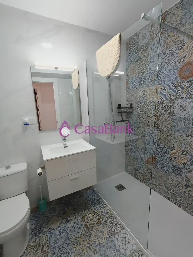 Piso de 3 habitaciones en Córdoba ciudad en venta - 175.000 € (Ref: 9904867)