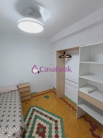3 quarto Apartamento para venda em Ciudad Jardín, Córdova cidade - 175 000 € (Ref: 9904867)