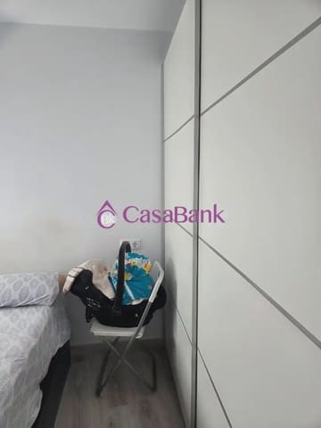 2 Zimmer Wohnung zu verkaufen in Catedral, Córdoba Stadt - 160.000 € (Ref: 9904872)