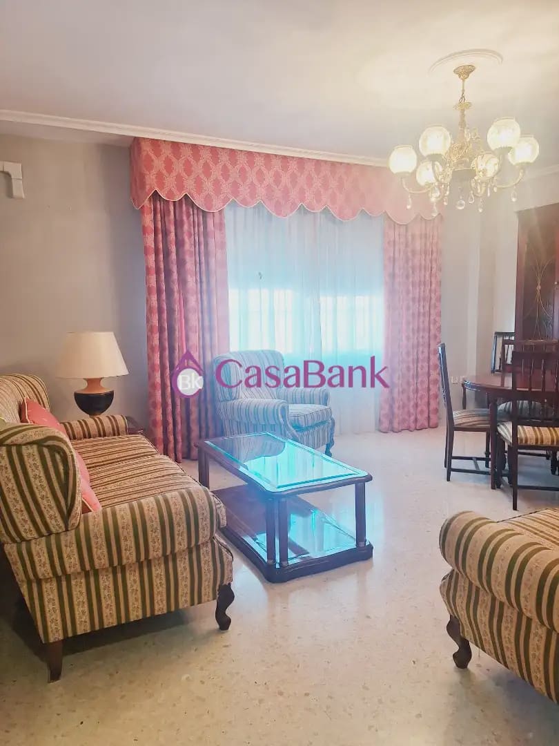 4 Zimmer Wohnung zu verkaufen in Cordoba Stadt - 229.900 € (Ref: 9904874)