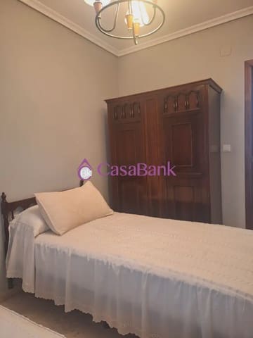 4 makuuhuone Asunto myytävänä paikassa Ciudad Jardín, Córdoba kaupunki - 229 900 € (Ref: 9904874)