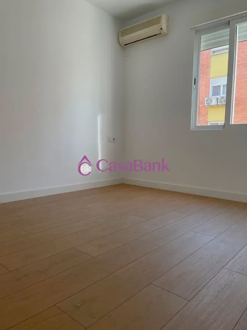 3 soverom Leilighet til salgs i Cordoba by - € 199 000 (Ref: 9905049)