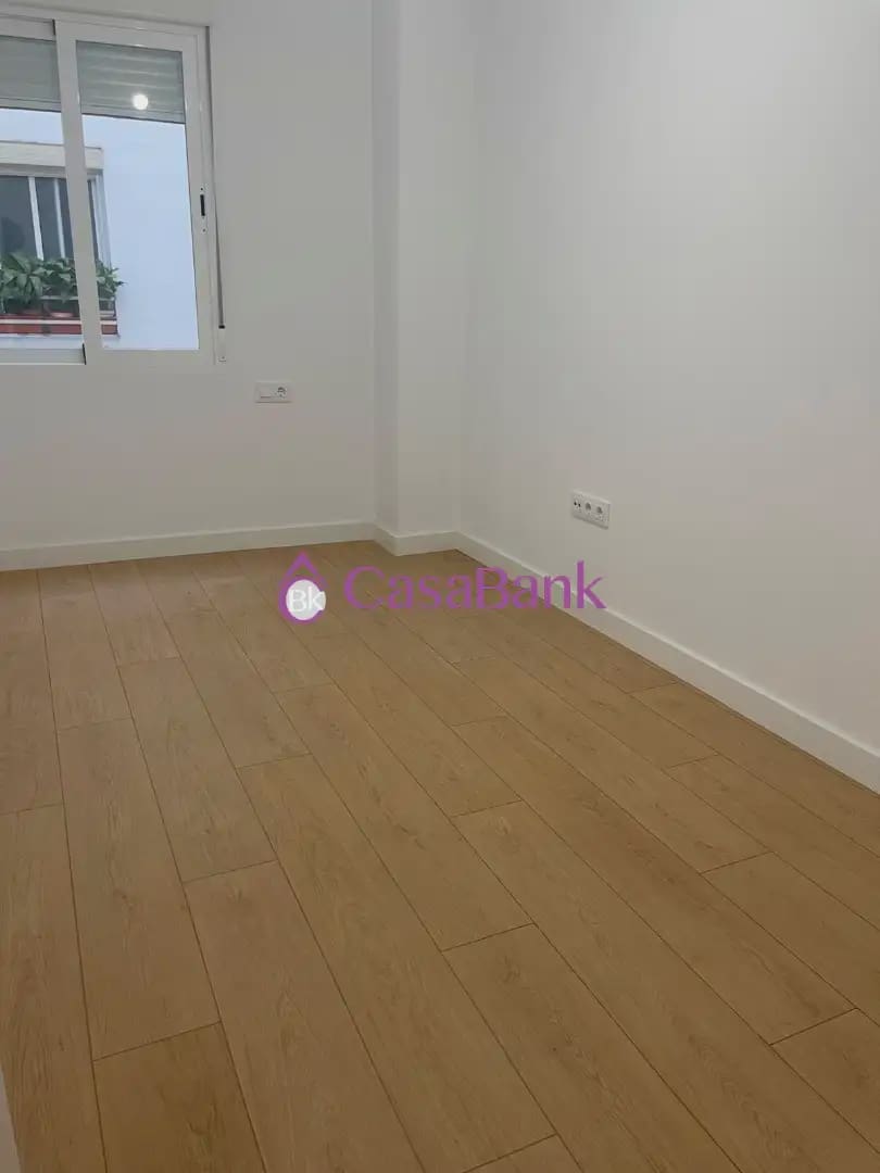 3 soverom Leilighet til salgs i Cordoba by - € 199 000 (Ref: 9905049)