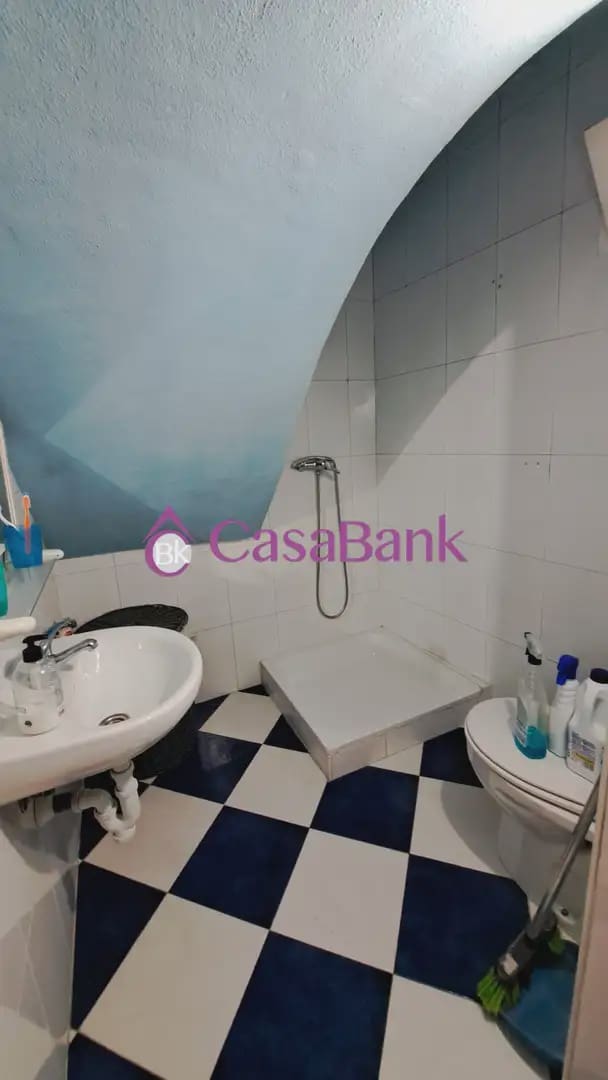 3 sovrum Lägenhet till salu i Cordoba stad - 114 000 € (Ref: 9906615)