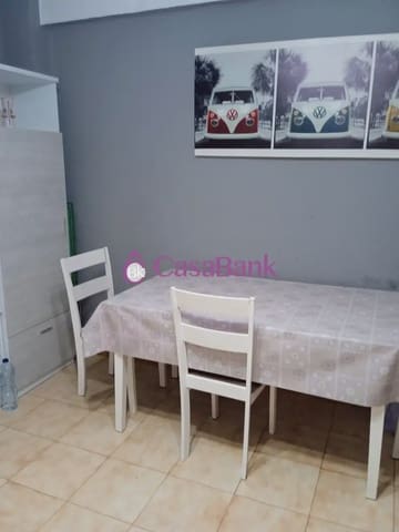 3 soverom Leilighet til salgs i Ciudad Jardín, Córdoba by - € 138 000 (Ref: 9909739)
