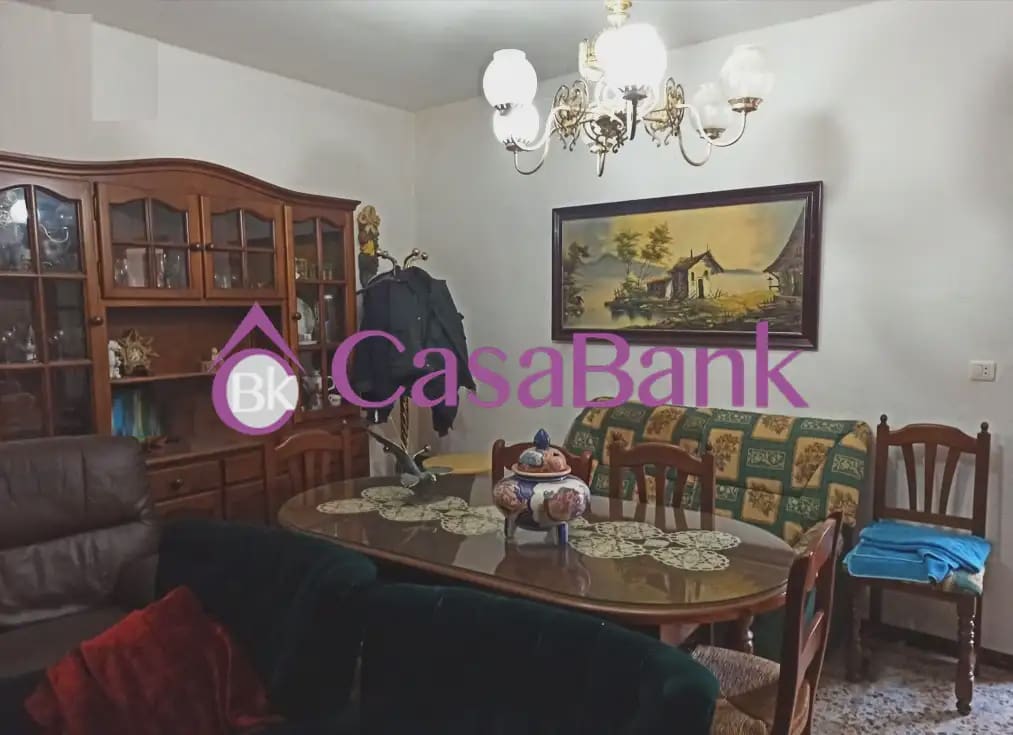 3 bedroom Townhouse for sale in Villafranca de Cordoba - € 163,500 (Ref: 9912294)
