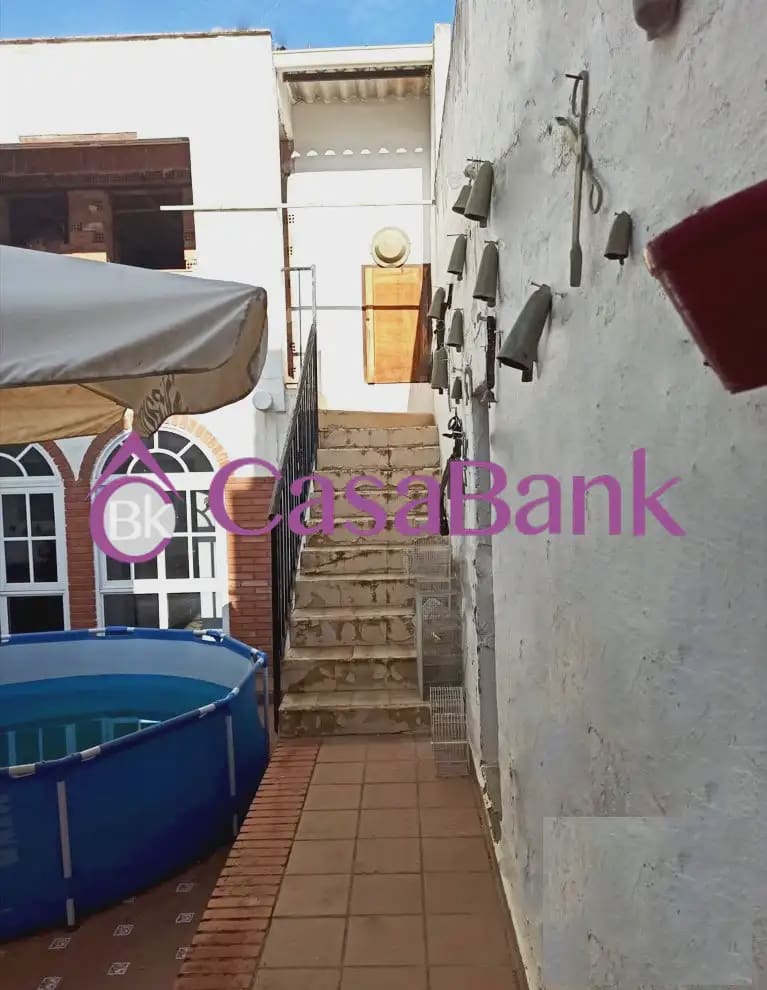 3 bedroom Townhouse for sale in Villafranca de Cordoba - € 163,500 (Ref: 9912294)