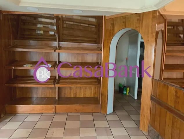 Gewerbe zu vermieten in Centro Comercial, Córdoba Stadt - 1.100 € (Ref: 9914978)