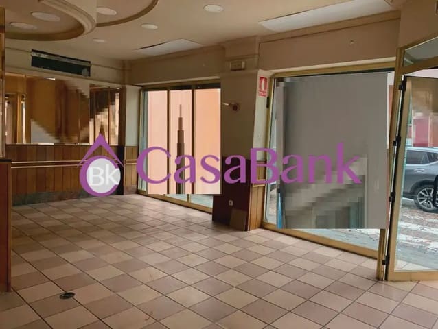 Gewerbe zu vermieten in Centro Comercial, Córdoba Stadt - 1.100 € (Ref: 9914978)