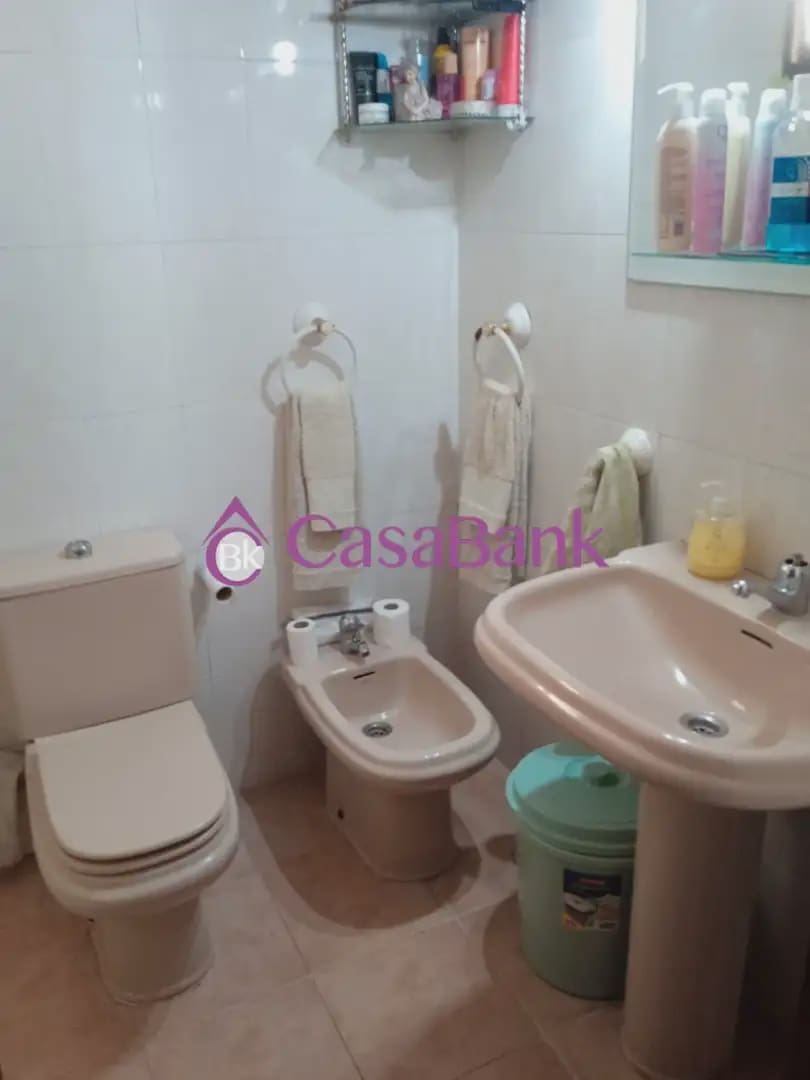 4 bedroom Townhouse for sale in Cordoba city with garage - € 350,000 (Ref: 9921071)