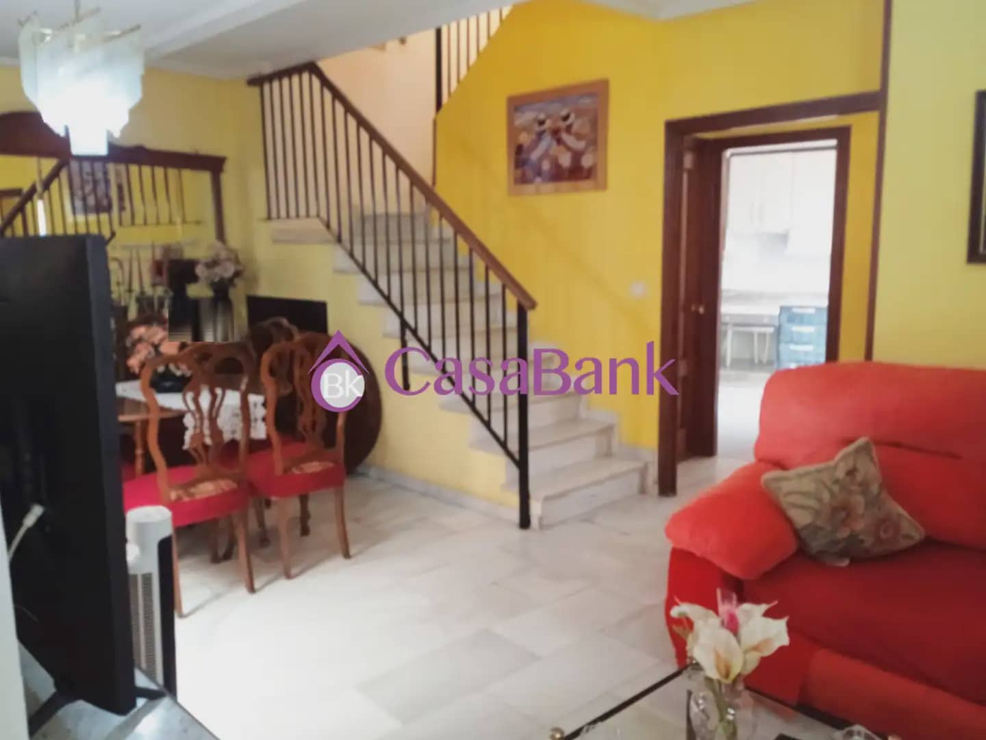 4 bedroom Townhouse for sale in Cordoba city with garage - € 350,000 (Ref: 9921071)