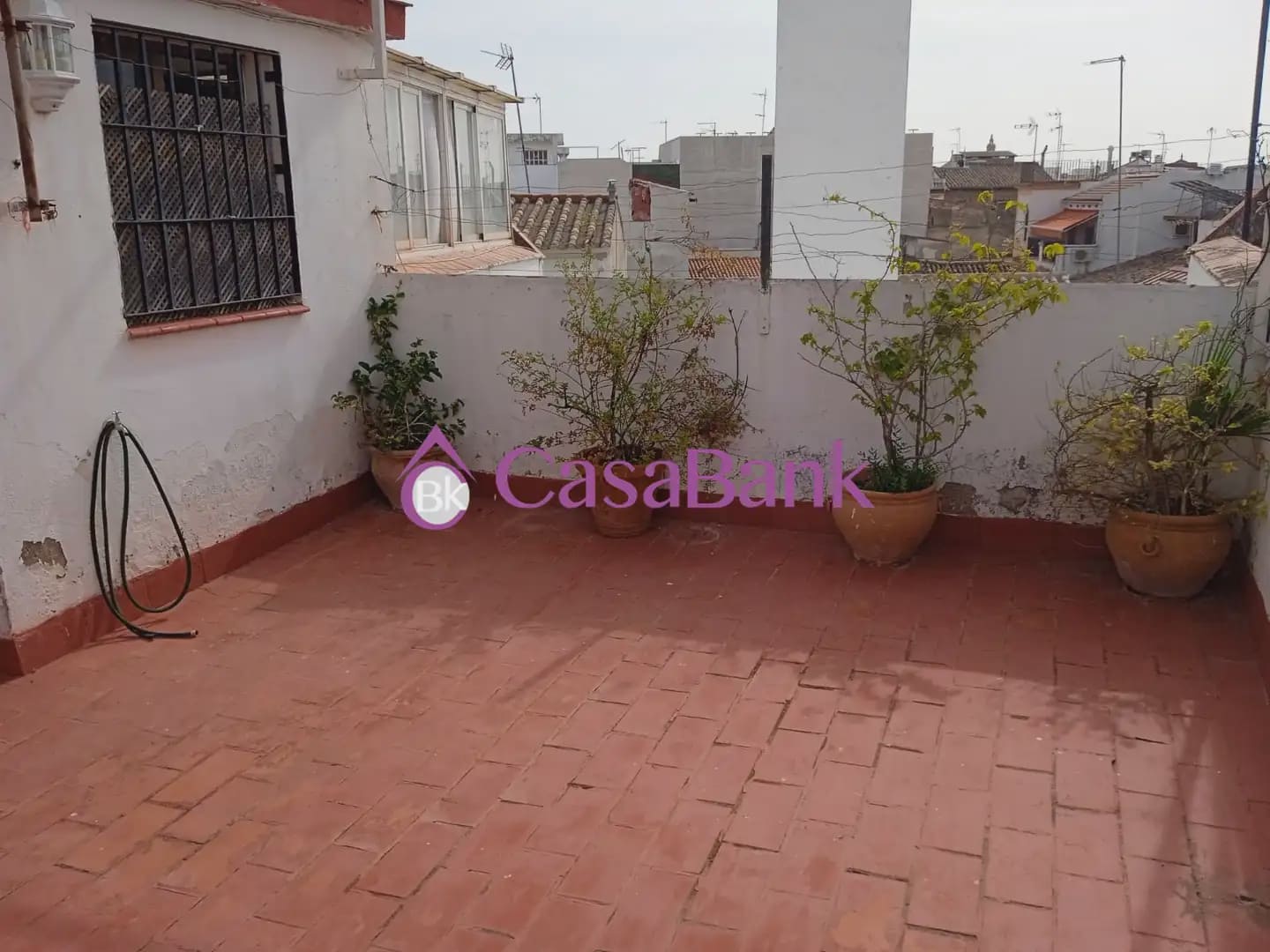 4 bedroom Townhouse for sale in Cordoba city with garage - € 350,000 (Ref: 9921071)