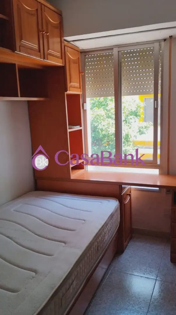 4 soverom Leilighet til salgs i Cordoba by - € 133 500 (Ref: 9932152)