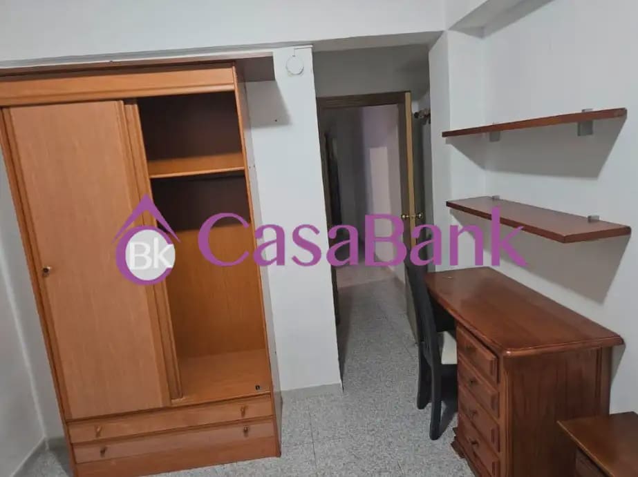4 soverom Leilighet til salgs i Cordoba by - € 133 500 (Ref: 9932152)