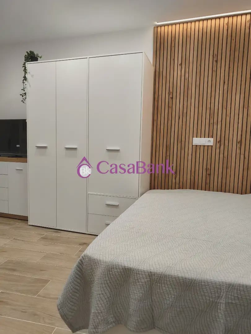 1 soveværelse Lejlighed til salg i Cordoba by - € 93.500 (Ref: 9934787)