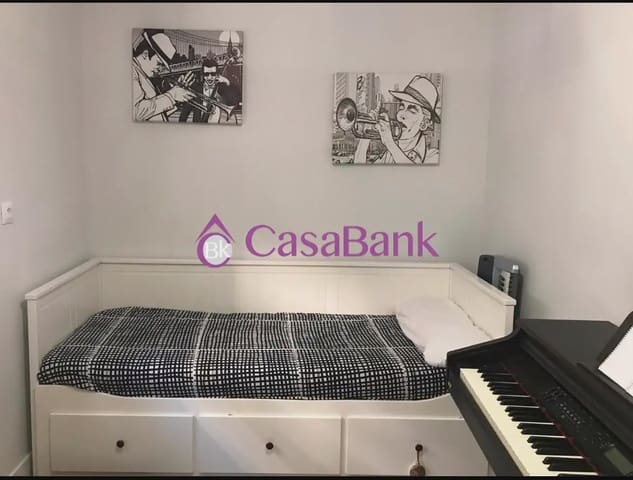4 soverom Leilighet til salgs i San Cayetano, Córdoba by med garasje - € 239 700 (Ref: 9938686)