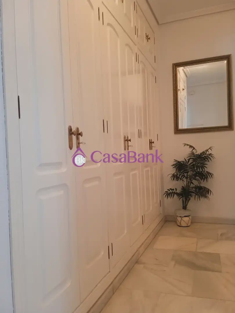 3 soverom Leilighet til salgs i Cordoba by - € 240 000 (Ref: 9944664)