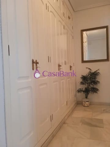 3 soveværelse Lejlighed til salg i Centro Comercial, Córdoba by - € 240.000 (Ref: 9944664)