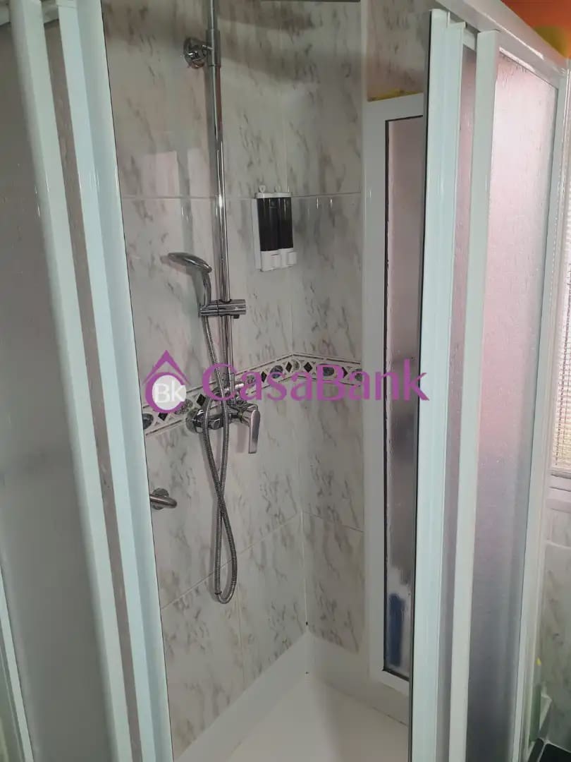 3 sovrum Lägenhet till salu i Cordoba stad - 165 000 € (Ref: 9950138)