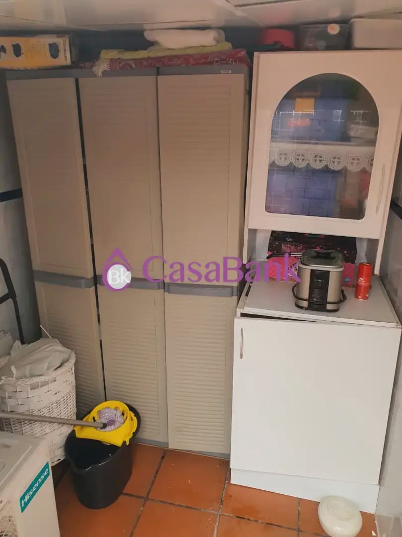 3 sovrum Lägenhet till salu i Cordoba stad - 165 000 € (Ref: 9950138)