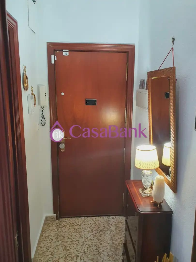 3 sovrum Lägenhet till salu i Cordoba stad - 165 000 € (Ref: 9950138)