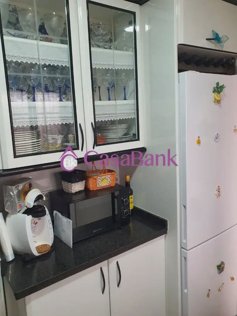 3 sovrum Lägenhet till salu i Cordoba stad - 165 000 € (Ref: 9950138)