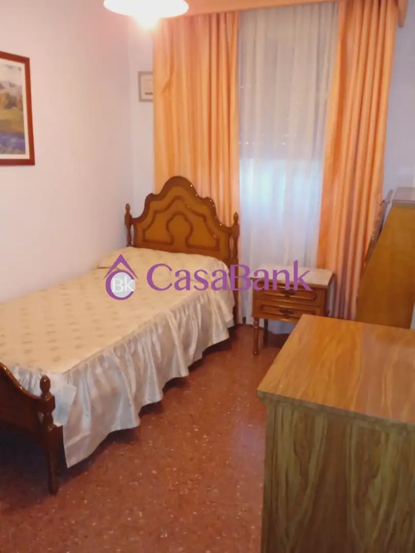 3 sovrum Lägenhet till salu i Cordoba stad - 144 200 € (Ref: 9950489)