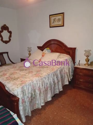 3 sovrum Lägenhet till salu i Parque Azahara, Córdoba stad - 144 200 € (Ref: 9950489)