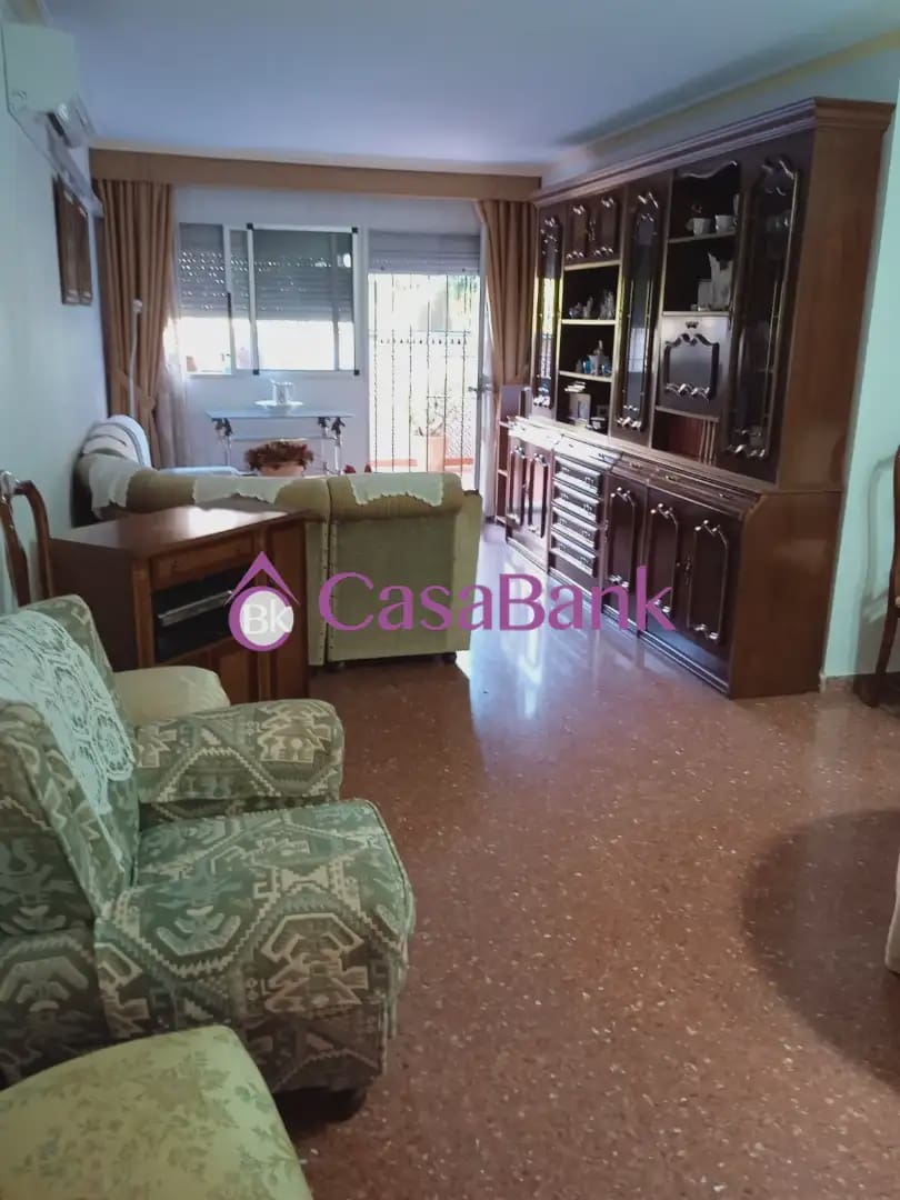 3 sovrum Lägenhet till salu i Cordoba stad - 144 200 € (Ref: 9950489)