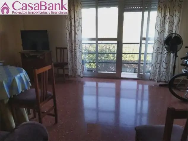 3 bedroom Flat for sale in Cordoba city with garage - € 163,600 (Ref: 9965791)