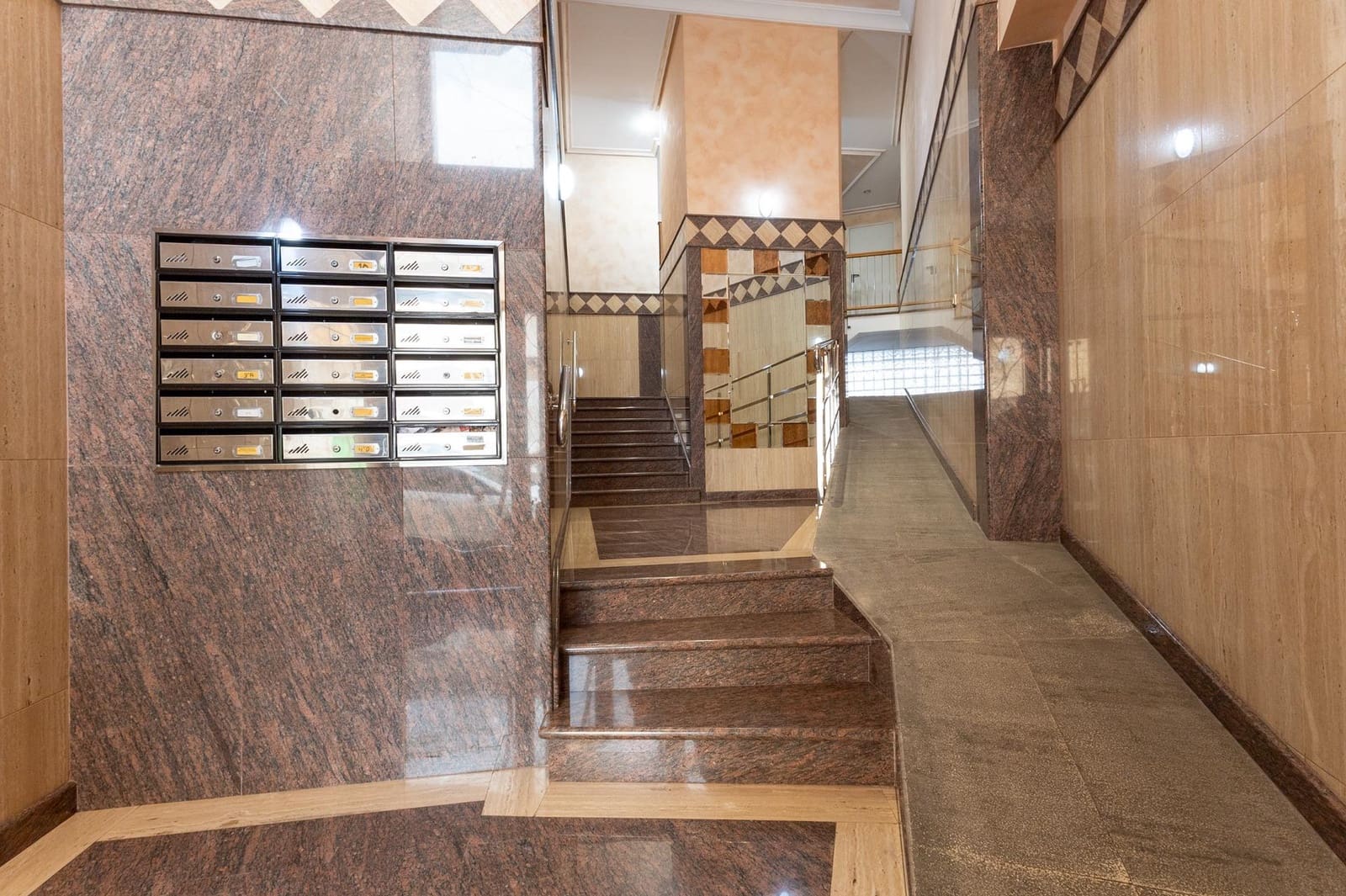 3 bedroom Flat for sale in Orihuela with garage - € 195,000 (Ref: 9379417)