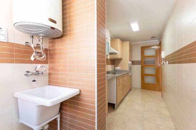 2 bedroom Flat for sale in La Aparecida, Orihuela - € 65,900 (Ref: 9379419)