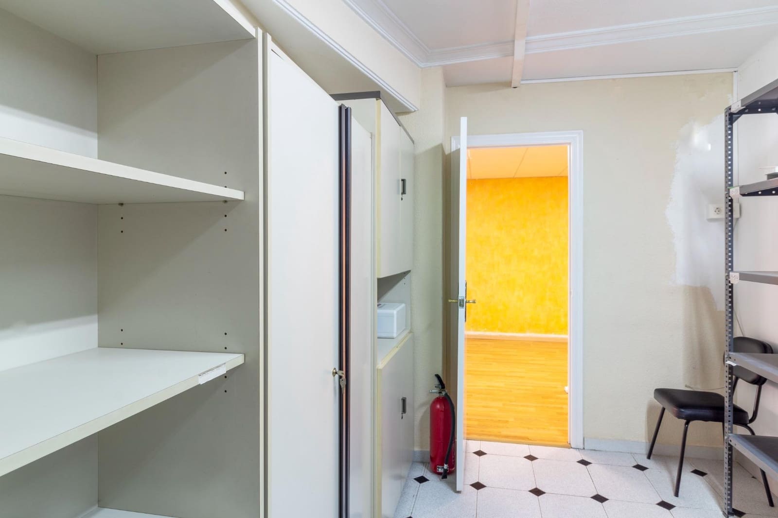 Kommersiell til leie i Orihuela - € 400 (Ref: 9379420)