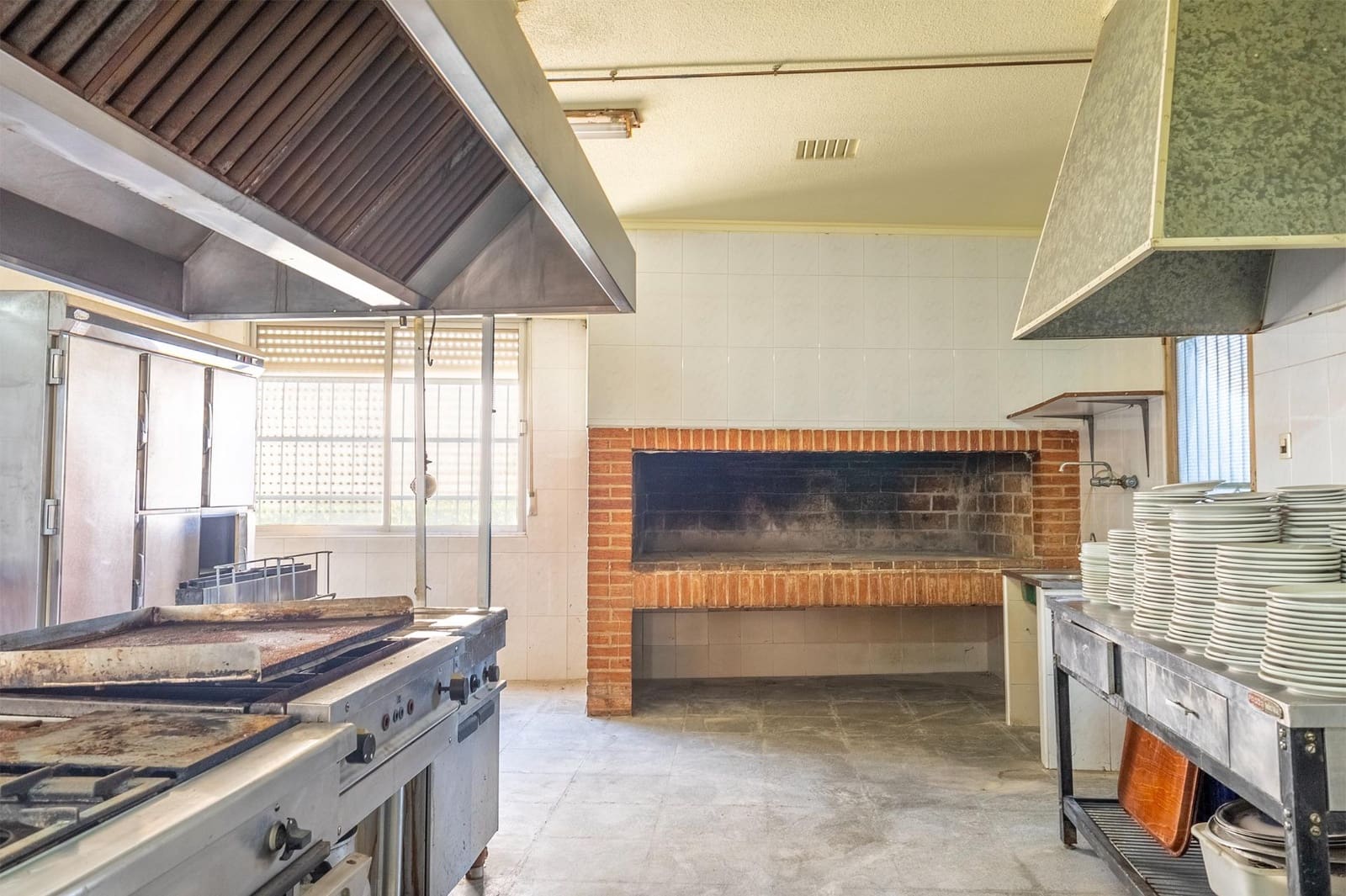 3 bedroom Restaurant/Bar for sale in Orihuela - € 240,000 (Ref: 9379430)