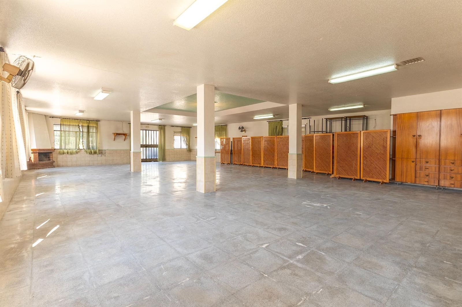 3 chambre Local Commercial à vendre à Orihuela - 230 000 € (Ref: 9379430)