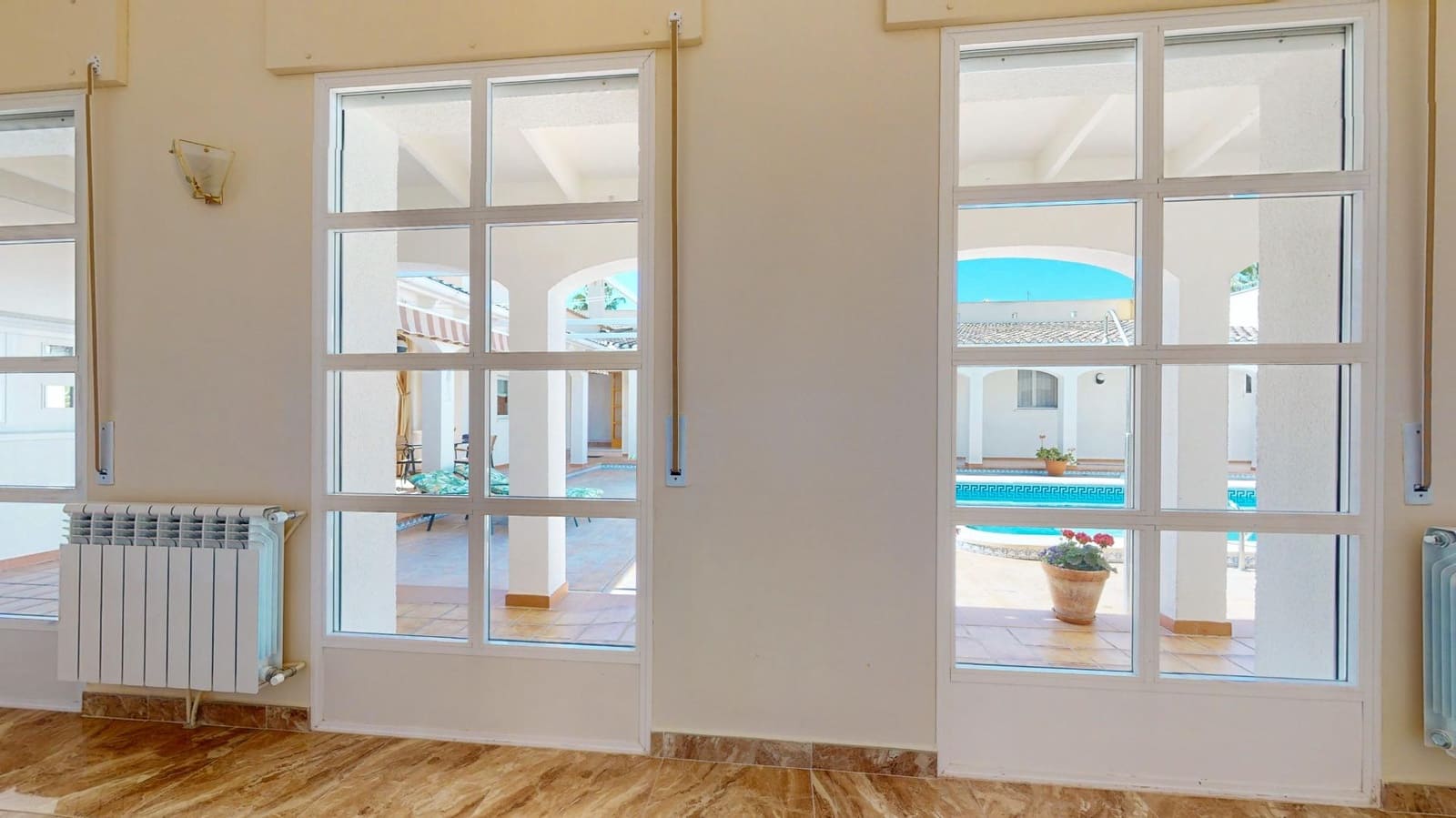 12 bedroom Villa for sale in Benferri with pool garage - € 469,000 (Ref: 9379437)