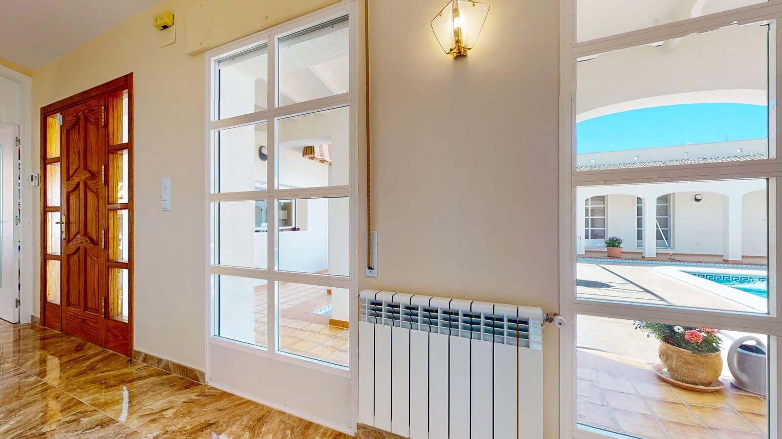 12 bedroom Villa for sale in Benferri with pool garage - € 469,000 (Ref: 9379437)