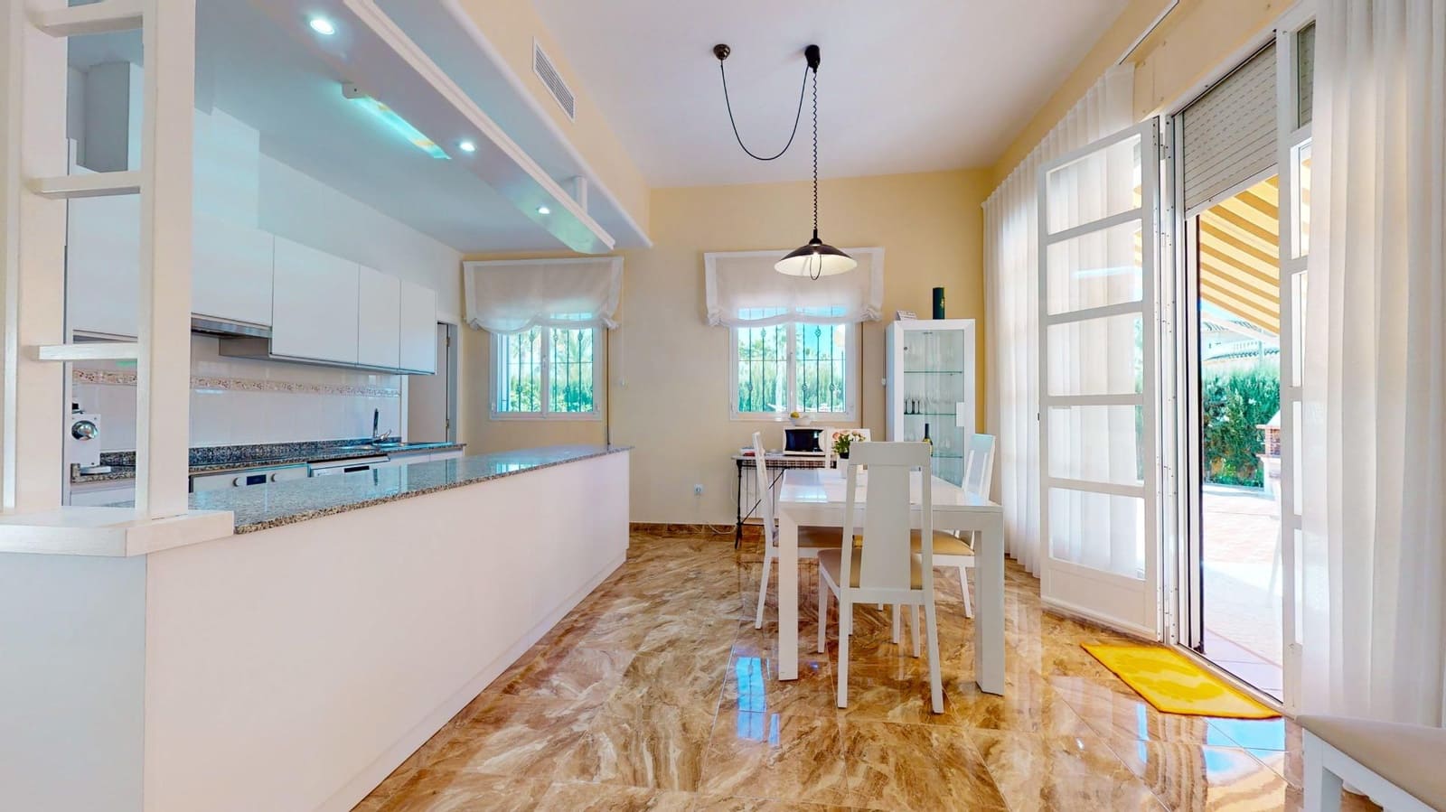 12 bedroom Villa for sale in Benferri with pool garage - € 469,000 (Ref: 9379437)