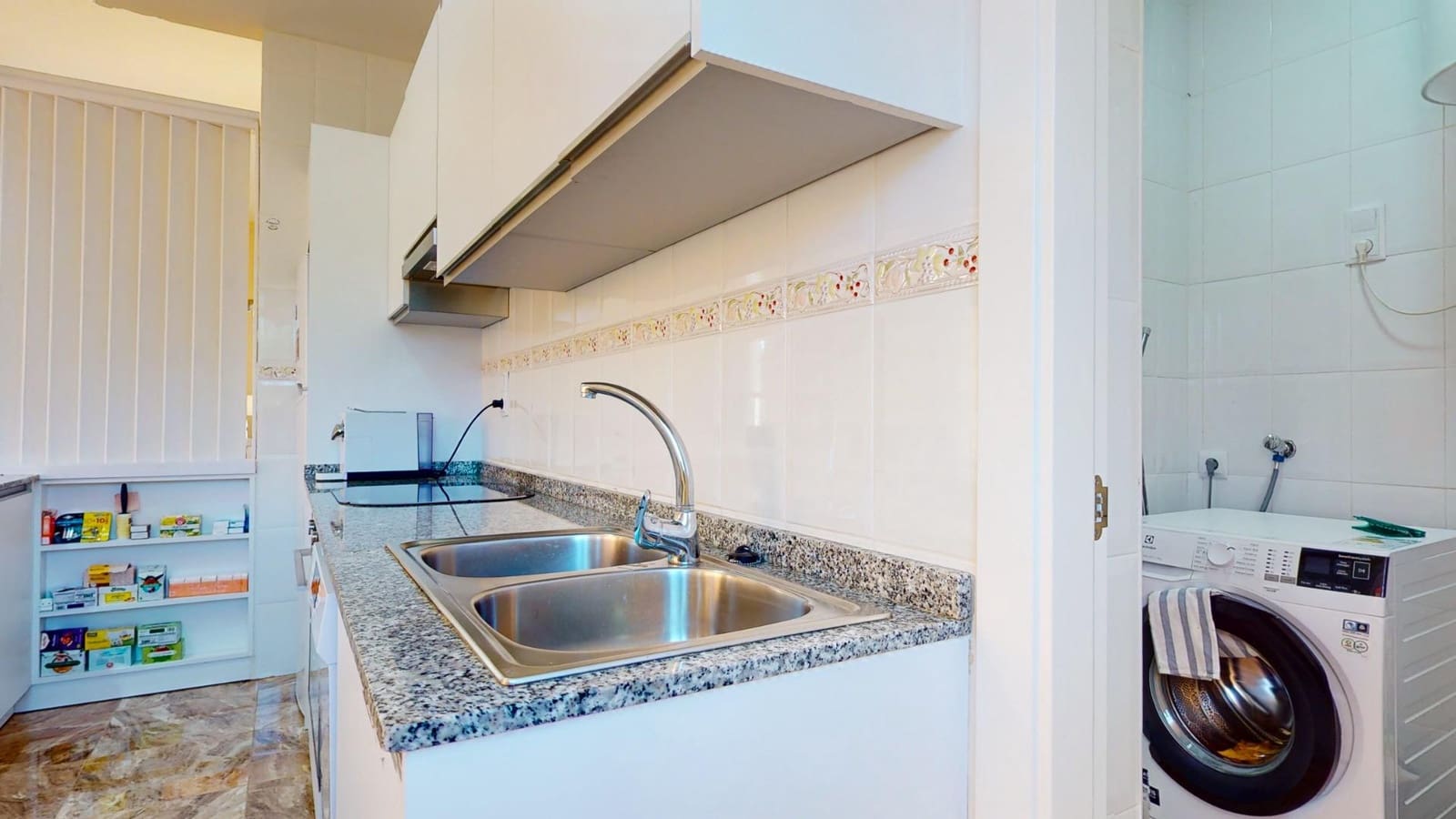 12 bedroom Villa for sale in Benferri with pool garage - € 469,000 (Ref: 9379437)