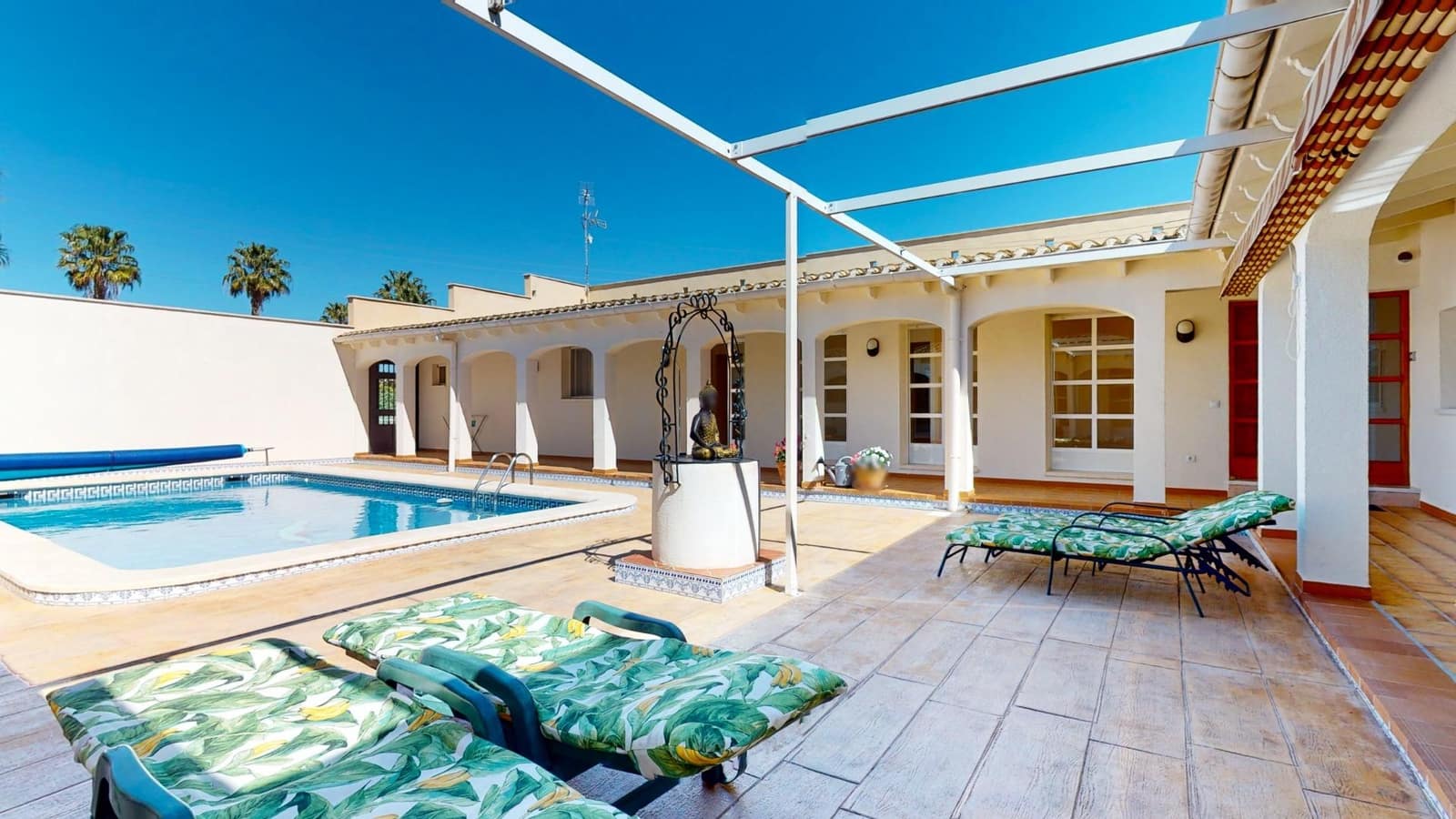 12 bedroom Villa for sale in Benferri with pool garage - € 469,000 (Ref: 9379437)