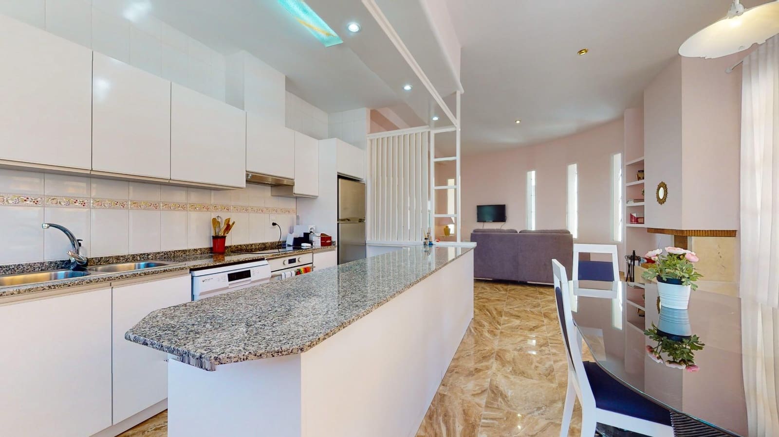 12 bedroom Villa for sale in Benferri with pool garage - € 469,000 (Ref: 9379437)