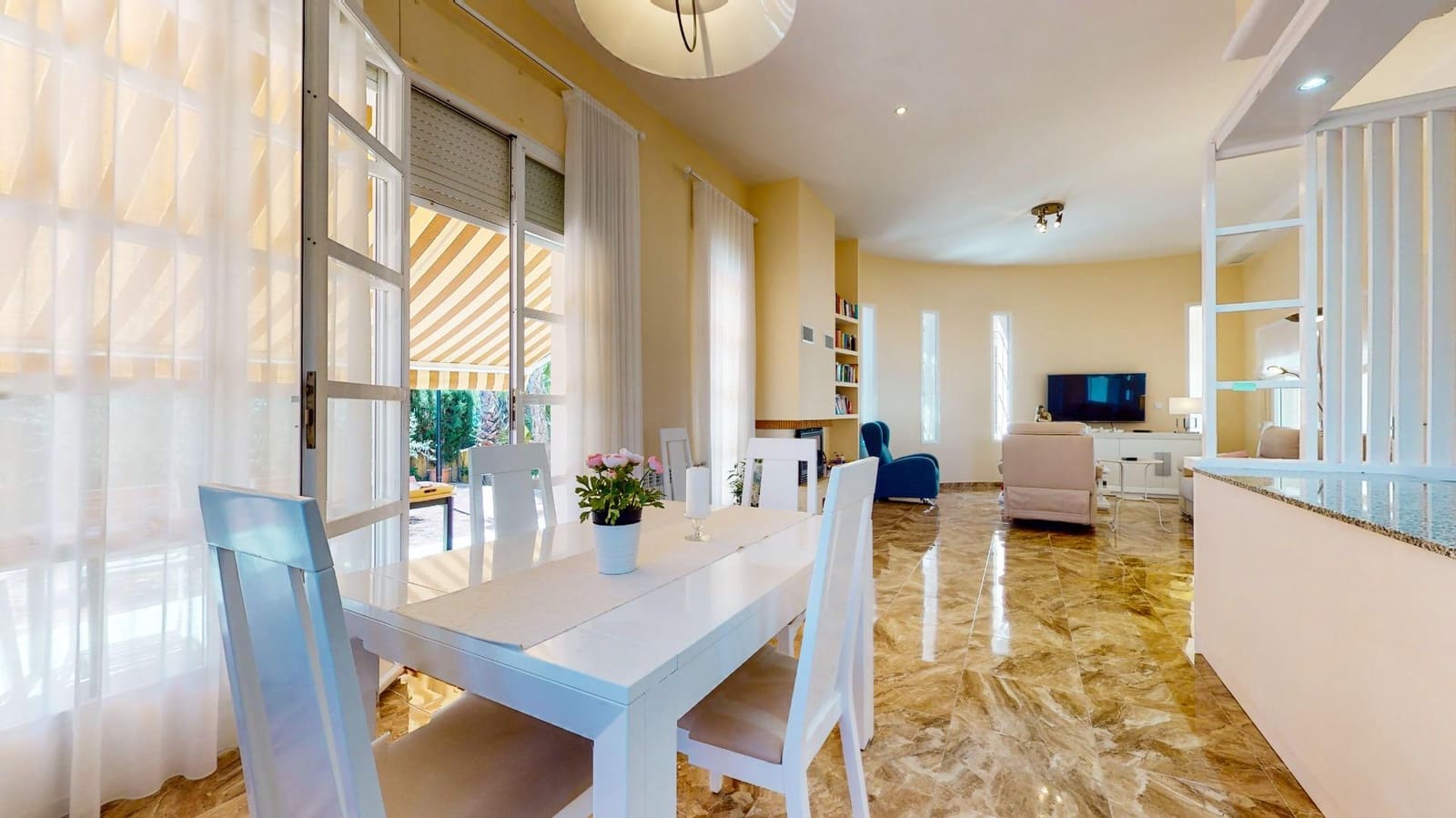 8 sypialnia Willa na sprzedaż w Benferri z basenem garażem - 469 000 € (Ref: 9379437)