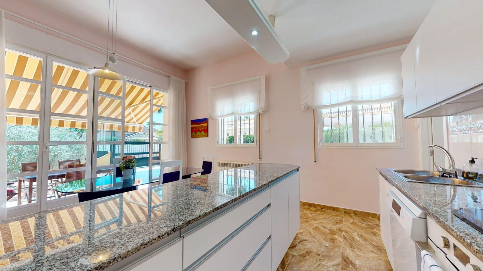 8 sypialnia Willa na sprzedaż w Benferri z basenem garażem - 469 000 € (Ref: 9379437)