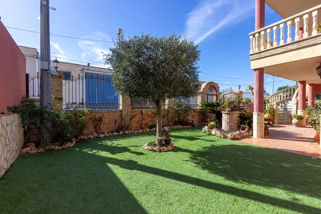 4 Zimmer Villa zu verkaufen in Orihuela - 320.000 € (Ref: 9400858)