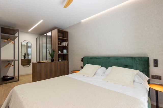 4 chambre Appartement à vendre à Orihuela ciudad, Orihuela avec garage - 275 000 € (Ref: 9400859)